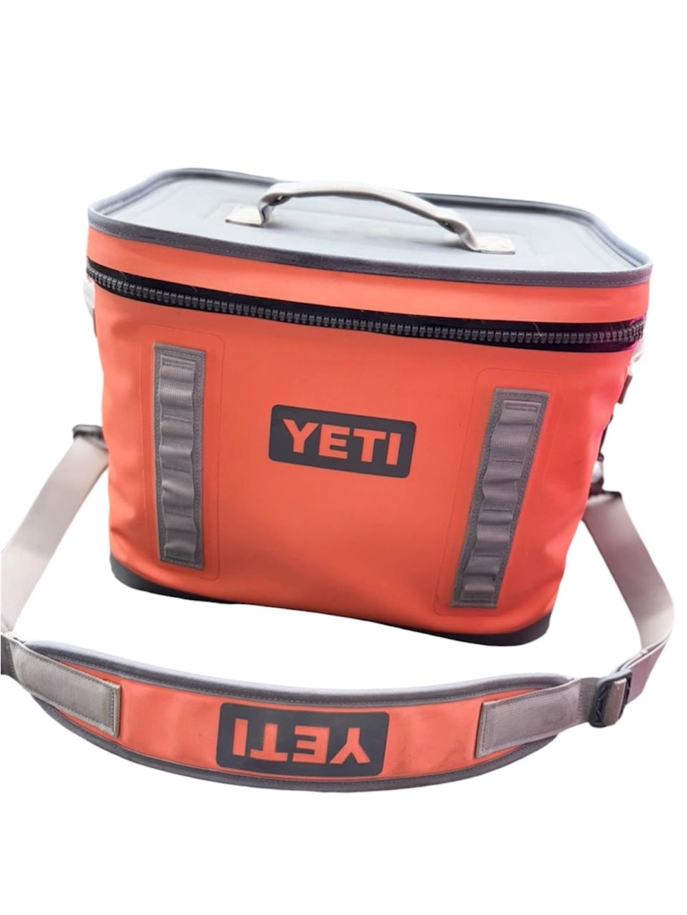 YETI Hopper 18 coral